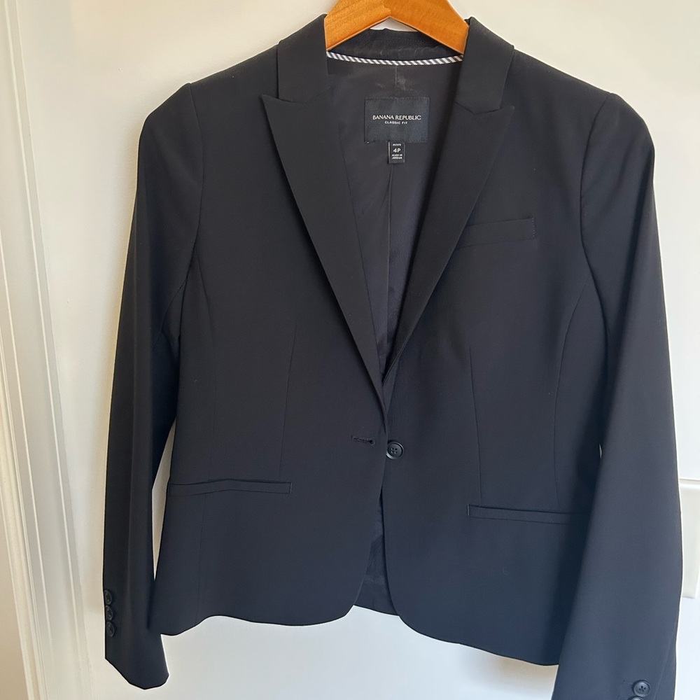 Banana Republic Classic Black Women's Blazer